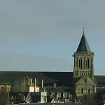 De L'univers فندق كان