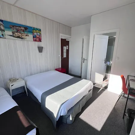 尤尼维斯酒店 酒店 凯恩