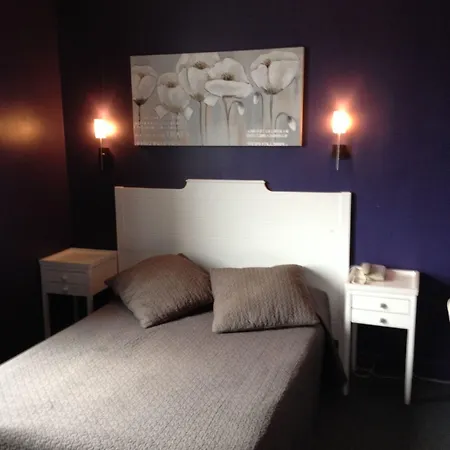 尤尼维斯酒店 酒店 凯恩