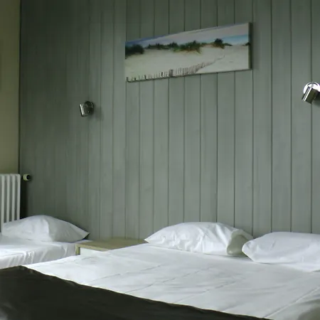 尤尼维斯酒店 酒店