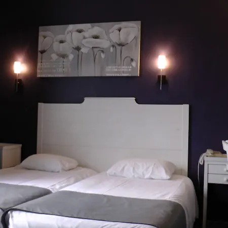 酒店 尤尼维斯酒店 2*