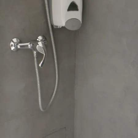 尤尼维斯酒店 凯恩