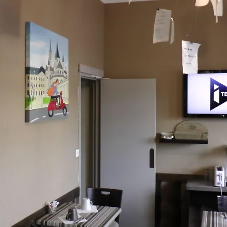 尤尼维斯酒店 酒店 凯恩