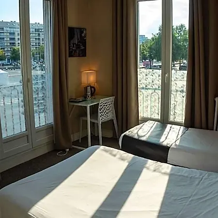 Hotel De L'univers Caen