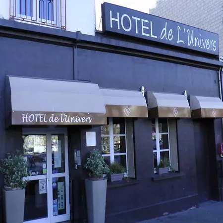 尤尼维斯酒店 酒店