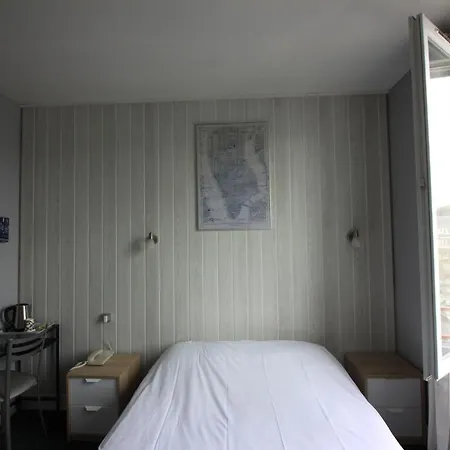 尤尼维斯酒店 酒店 凯恩