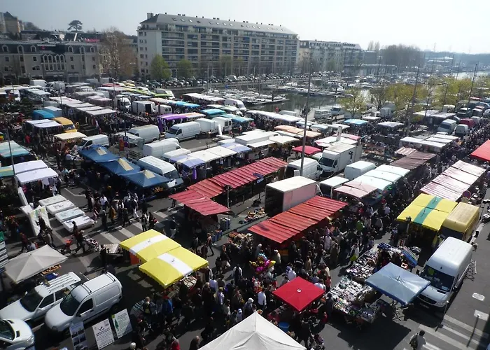 Hotel De L'univers 2*