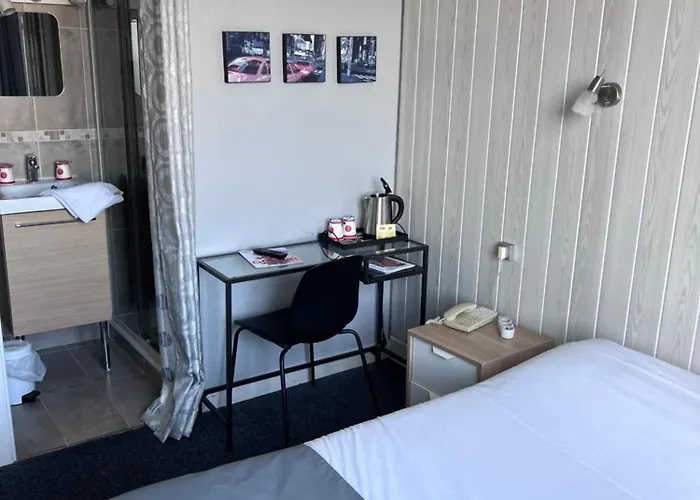 尤尼维斯酒店 酒店 凯恩