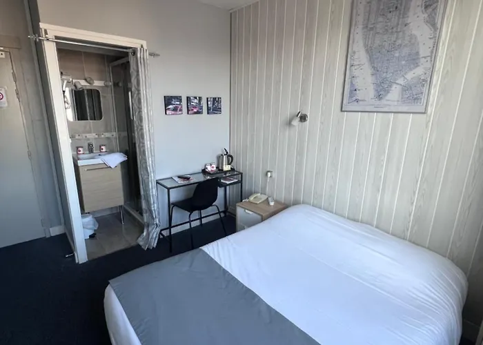 Hotel De L'univers Caen