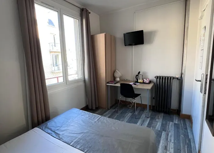 Hotel De L'univers Caen