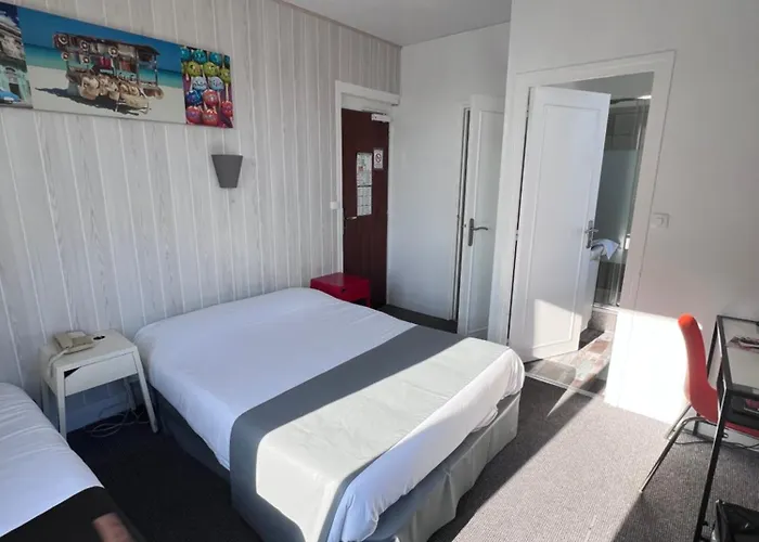 尤尼维斯酒店 酒店 凯恩