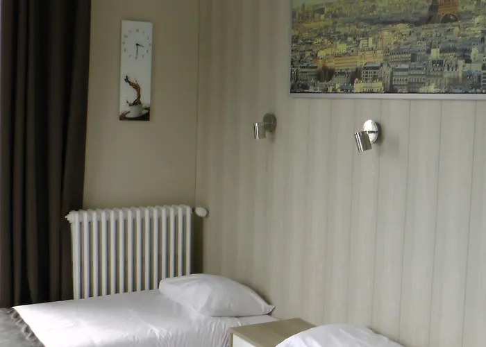 尤尼维斯酒店 酒店